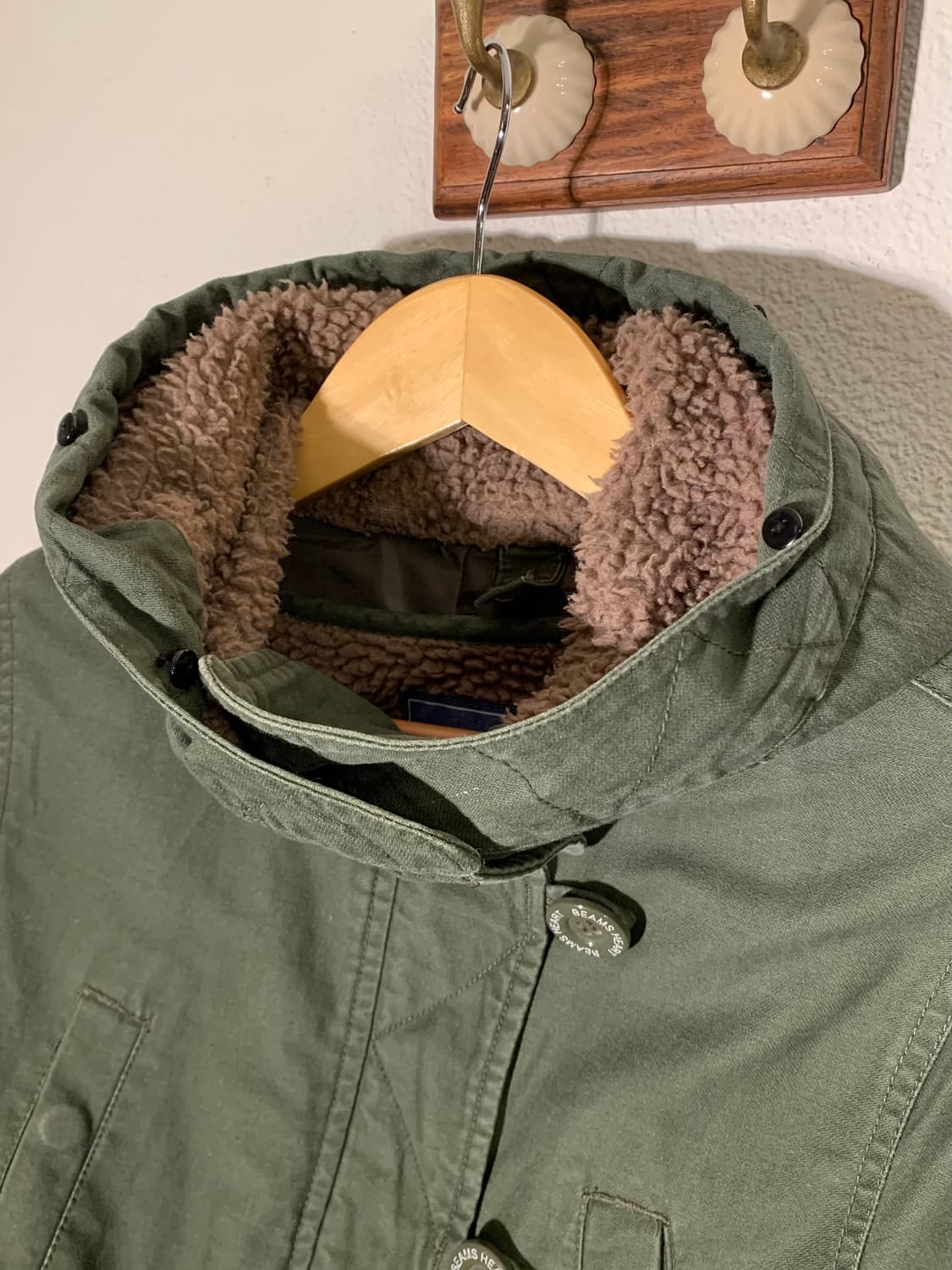 빔즈하트 올리브 사선버튼 보아 파카 상품이미지9