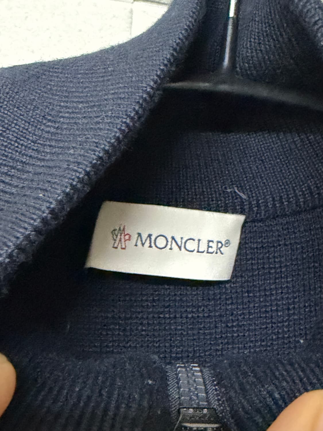 [M] 몽클레어 니트패딩 네이비 상품이미지3