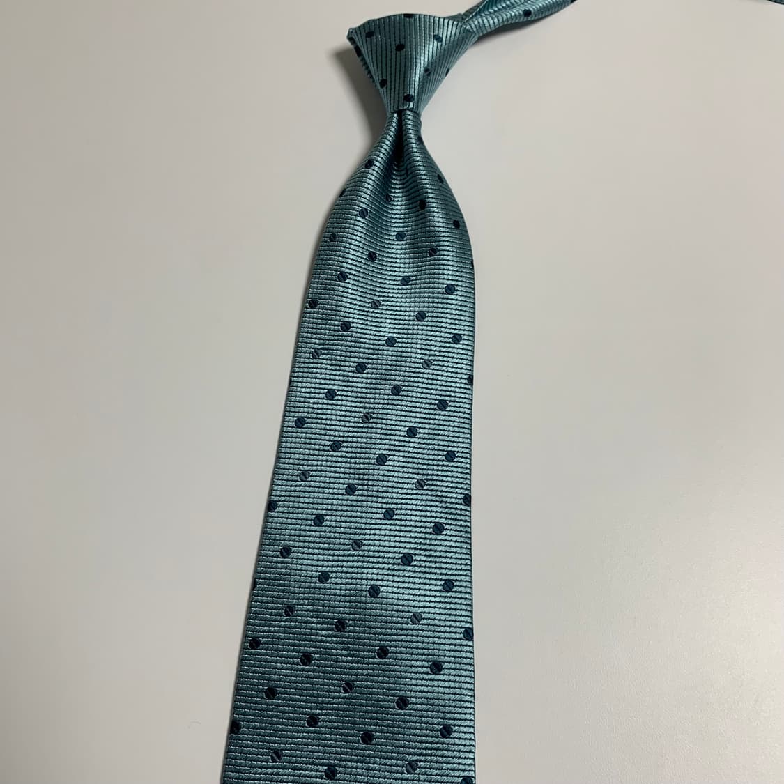 버버리(BURBERRY) 도트넥타이 명품 100실크 A+등급 9.4cm 상품이미지8