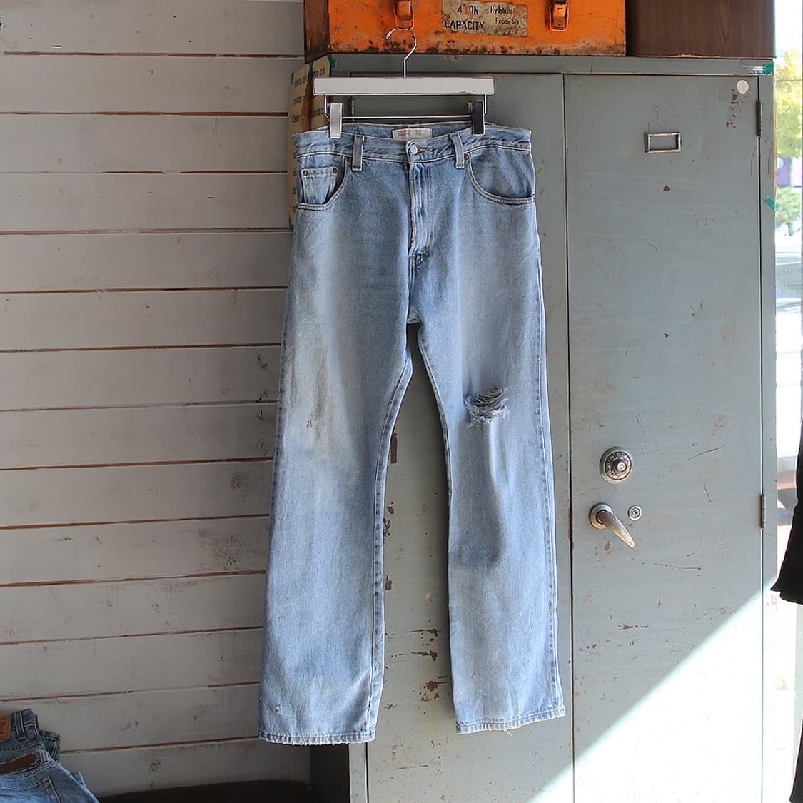 (착용컷) 리바이스 517 부츠컷 진 (33-34) 상품이미지1