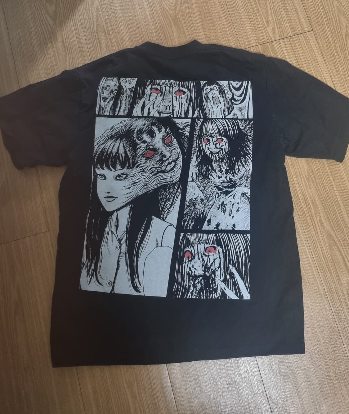 이토준지 티셔츠 상품이미지2