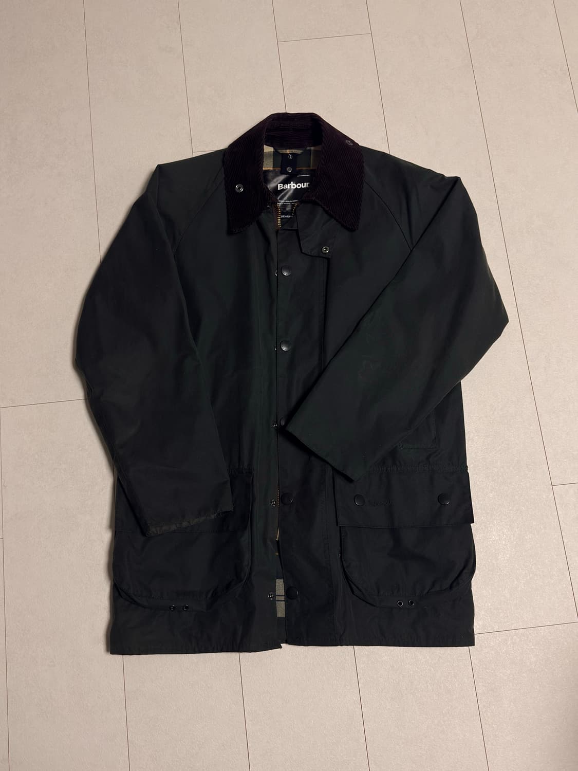 바버 뷰포트 36 왁스자켓 세이비그린 상품이미지1