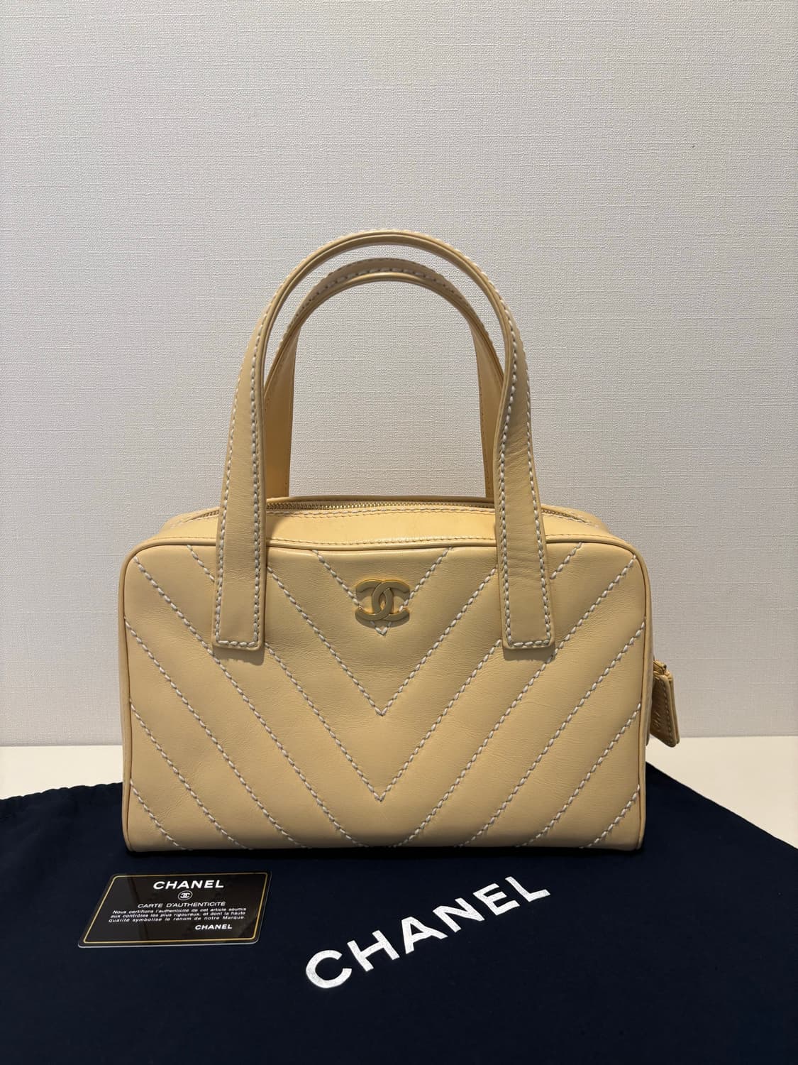 샤넬 빈티지 미니 보스턴백 베이지 (풀구성) 상품이미지1