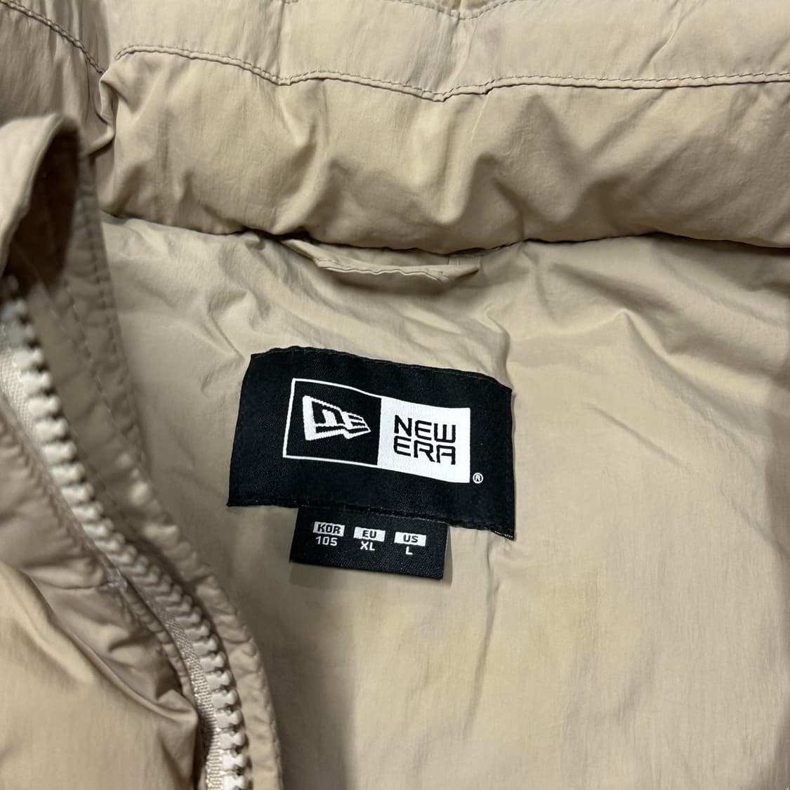 뉴에라 베이지 푸퍼 패딩점퍼 XL 상품이미지4