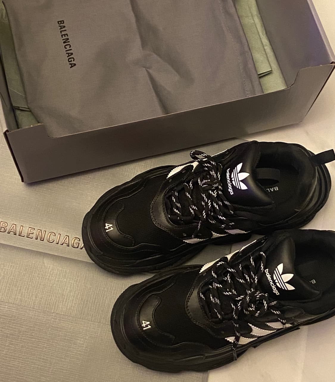[정품] 발렌시아가X아디다스 신형 트리플S 스니커즈 블랙 265 풀구성품 상품이미지1