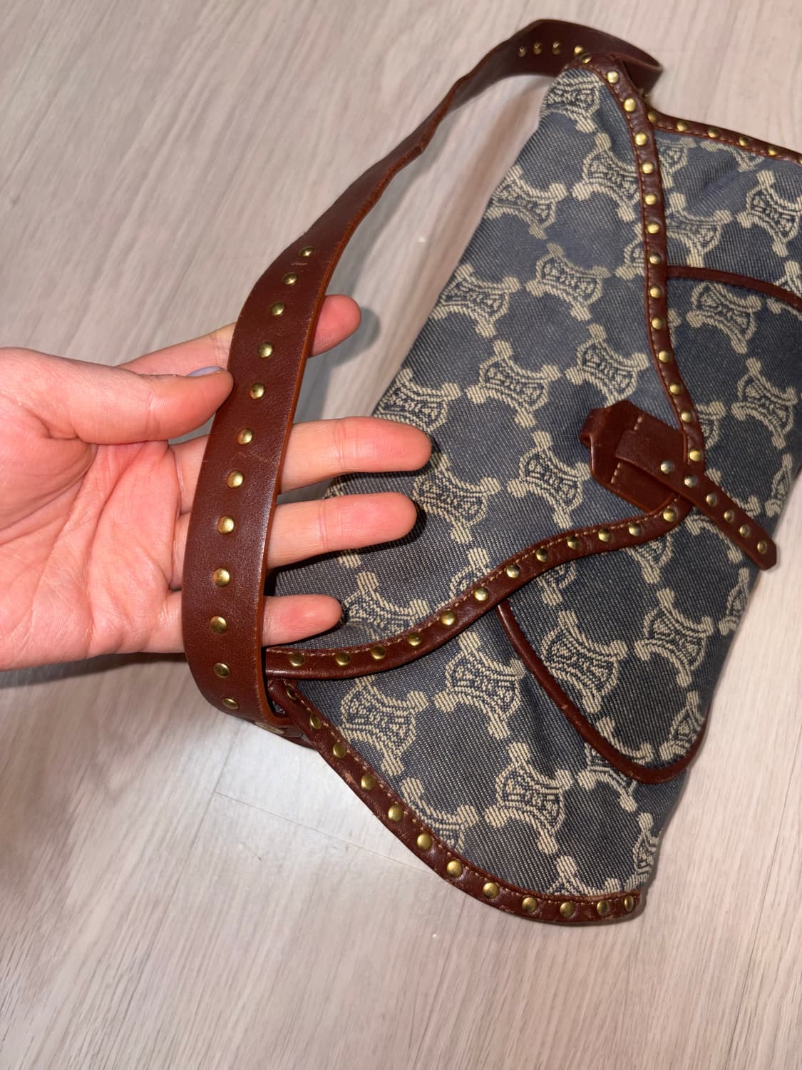 셀린느 트리옹프 데님백 상품이미지3