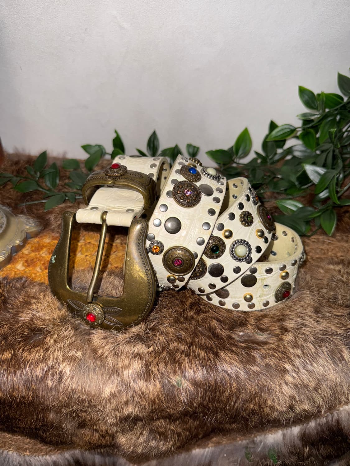 Ivory bold antique stud charm cubic belt 상품이미지2