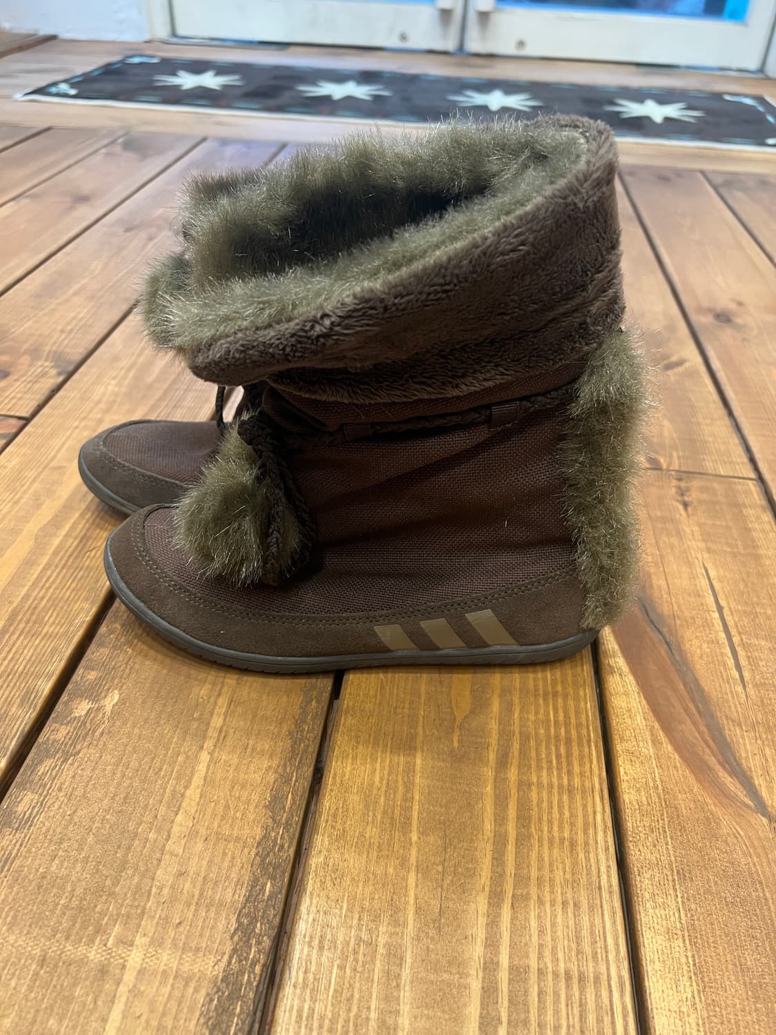 아디다스 초코 어그부츠 상품이미지4