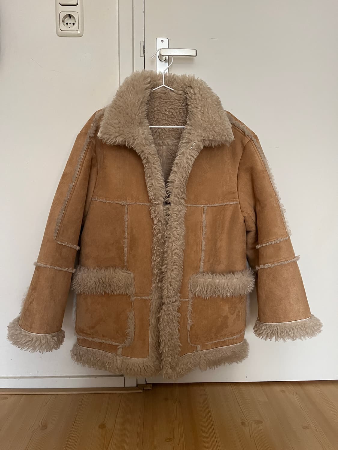 프레클 무스탕 상품이미지1