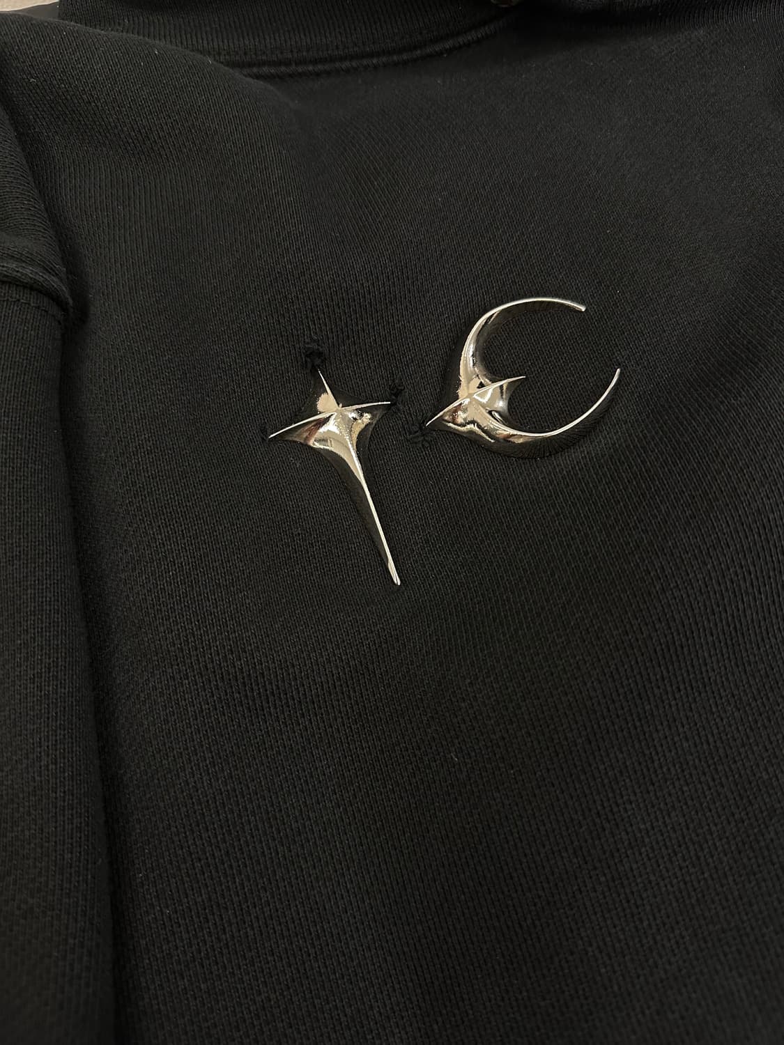 떠그클럽 아머 후드 블랙 2 상품이미지3