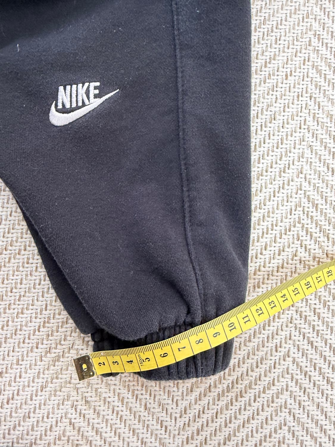 정품) 나이키 블랙 컬러 자수 로고 스웻팬츠 M 상품이미지10
