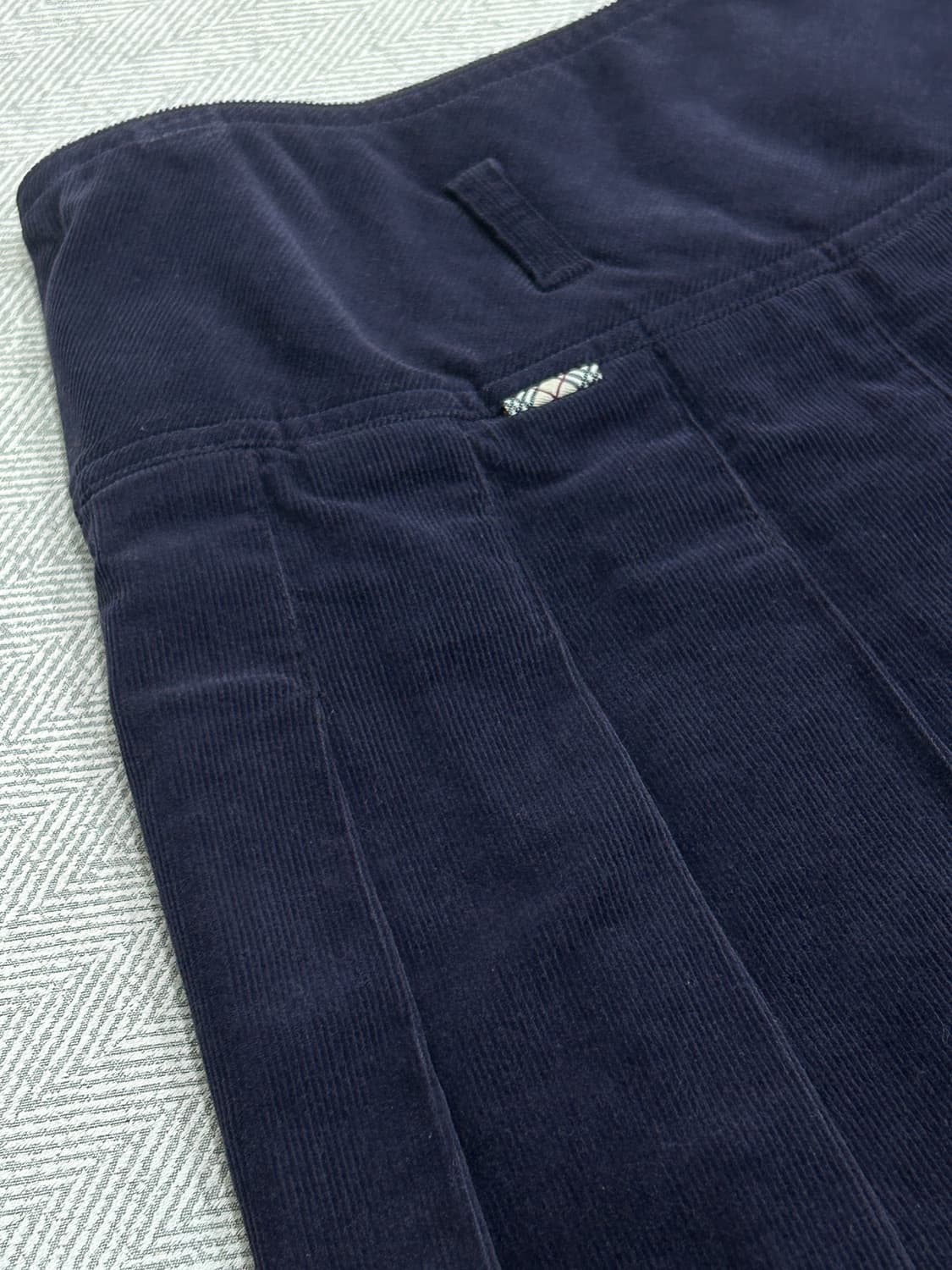 버버리 코듀로이 랩 플리츠 스커트 26인치 상품이미지5