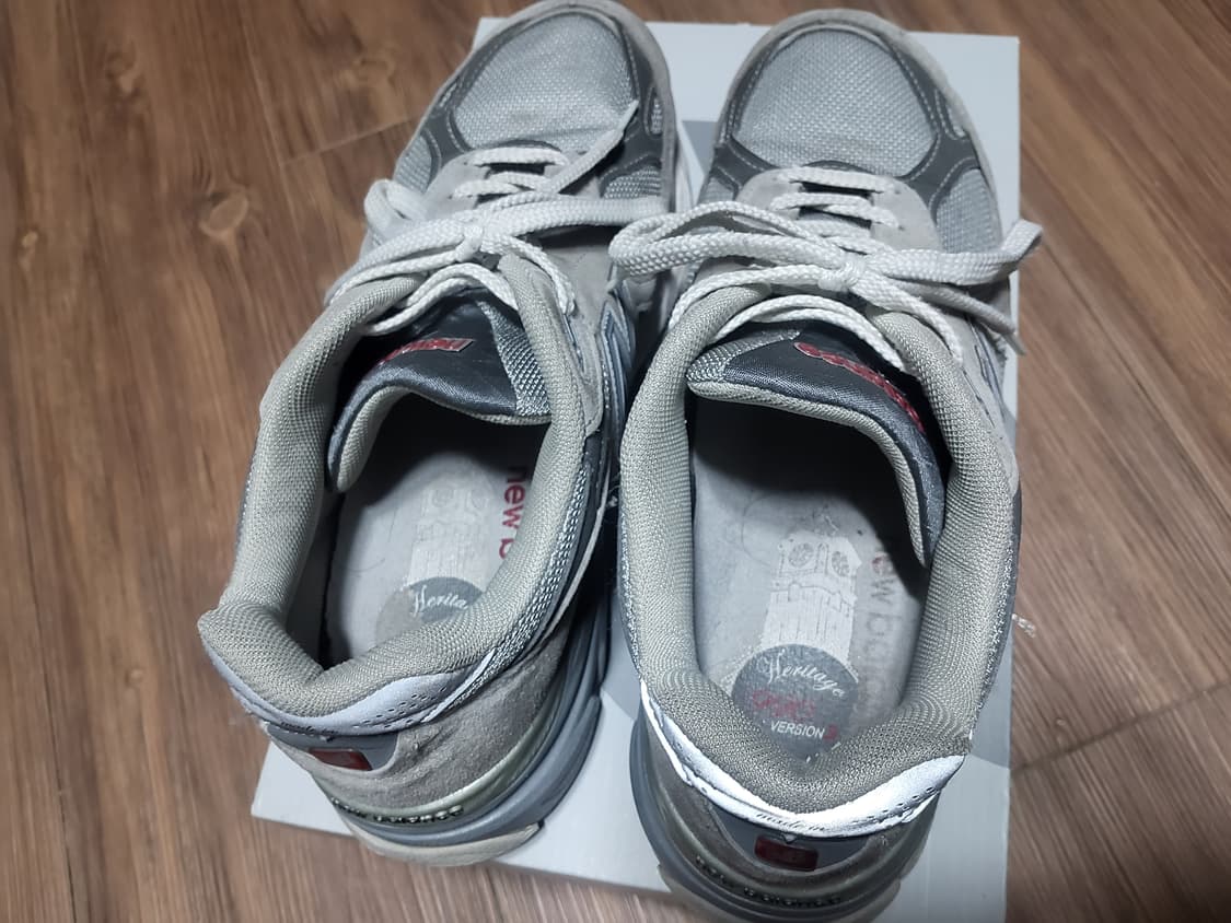 뉴발란스 990v3 그레이 280사이즈 상품이미지3