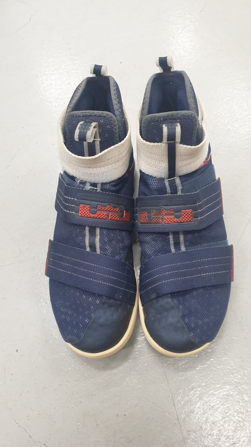 나이키 르브론 솔져 농구화275 상품이미지1