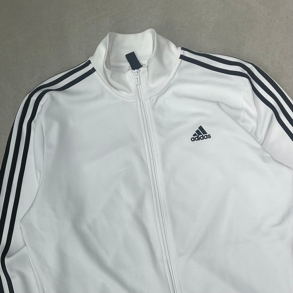 아디다스 올드스쿨 트랙탑 s09324 상품이미지3