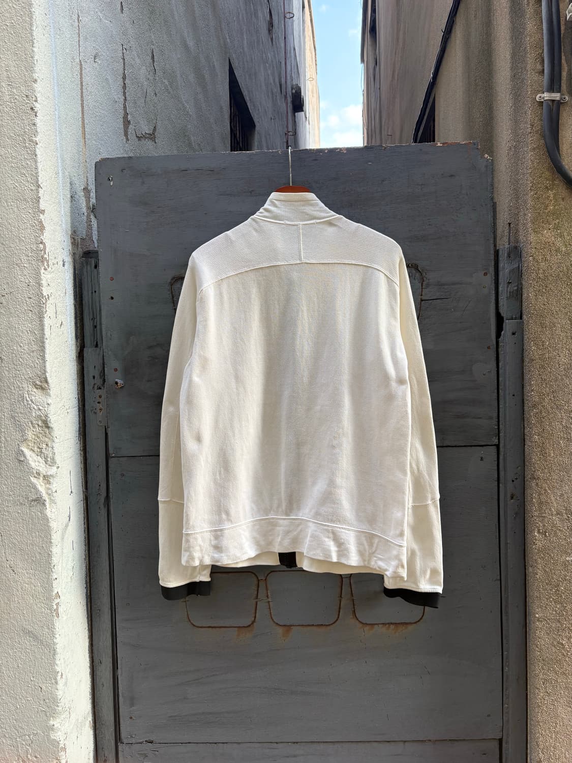 씨피컴퍼니 집업 아이보리 상품이미지4