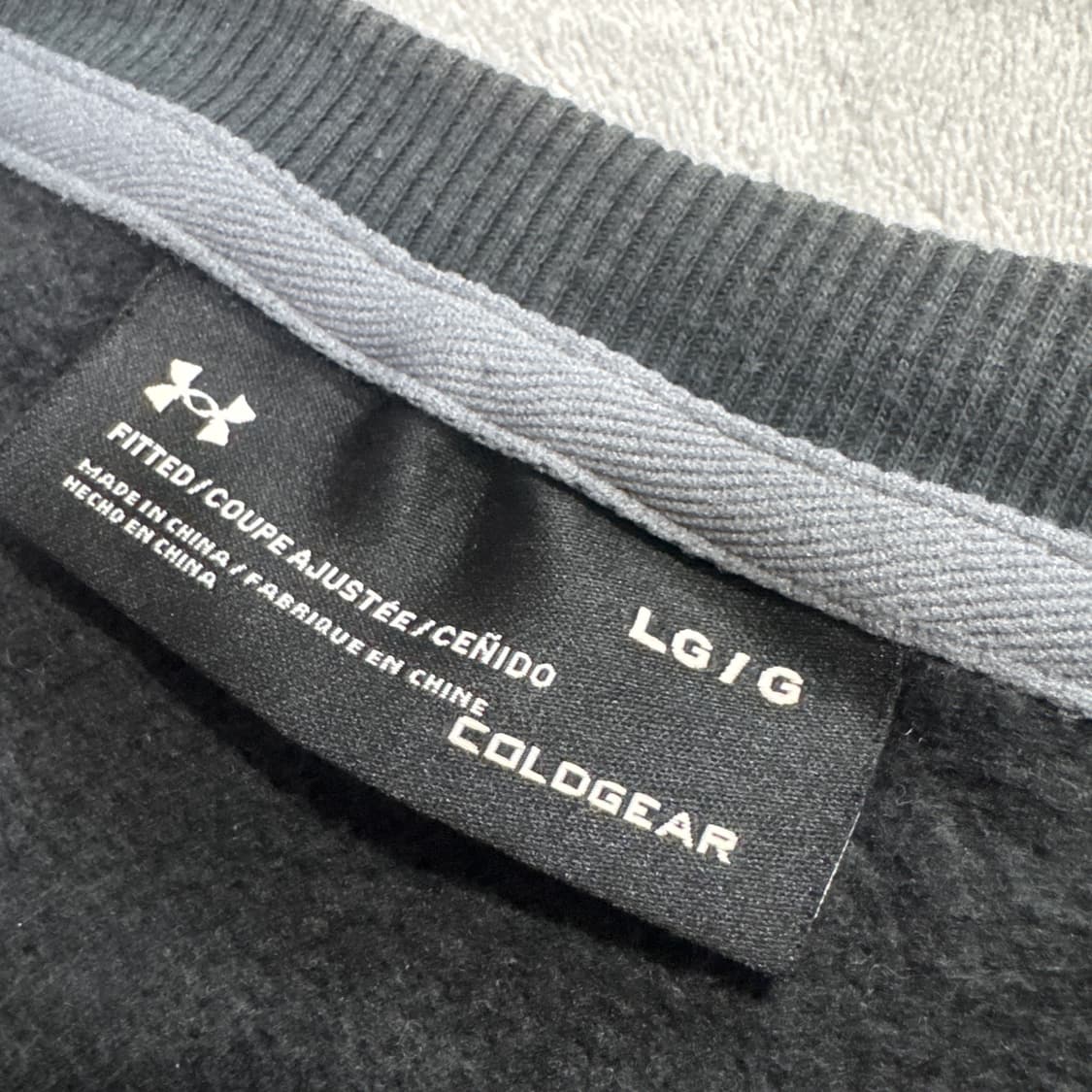 언더아머 맨투맨 상품이미지4