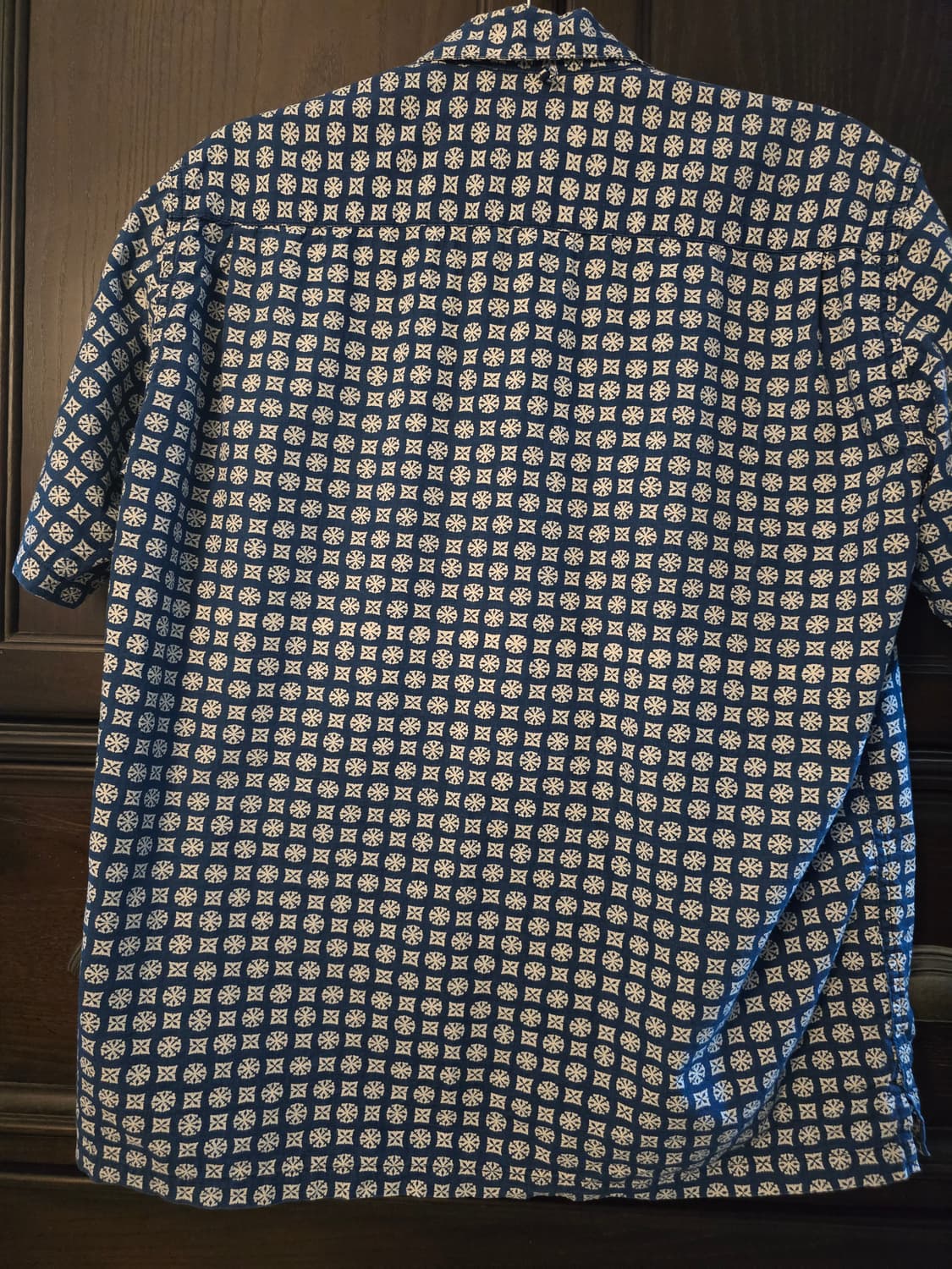 버거스플러스 반팔셔츠입니다. 상품이미지3