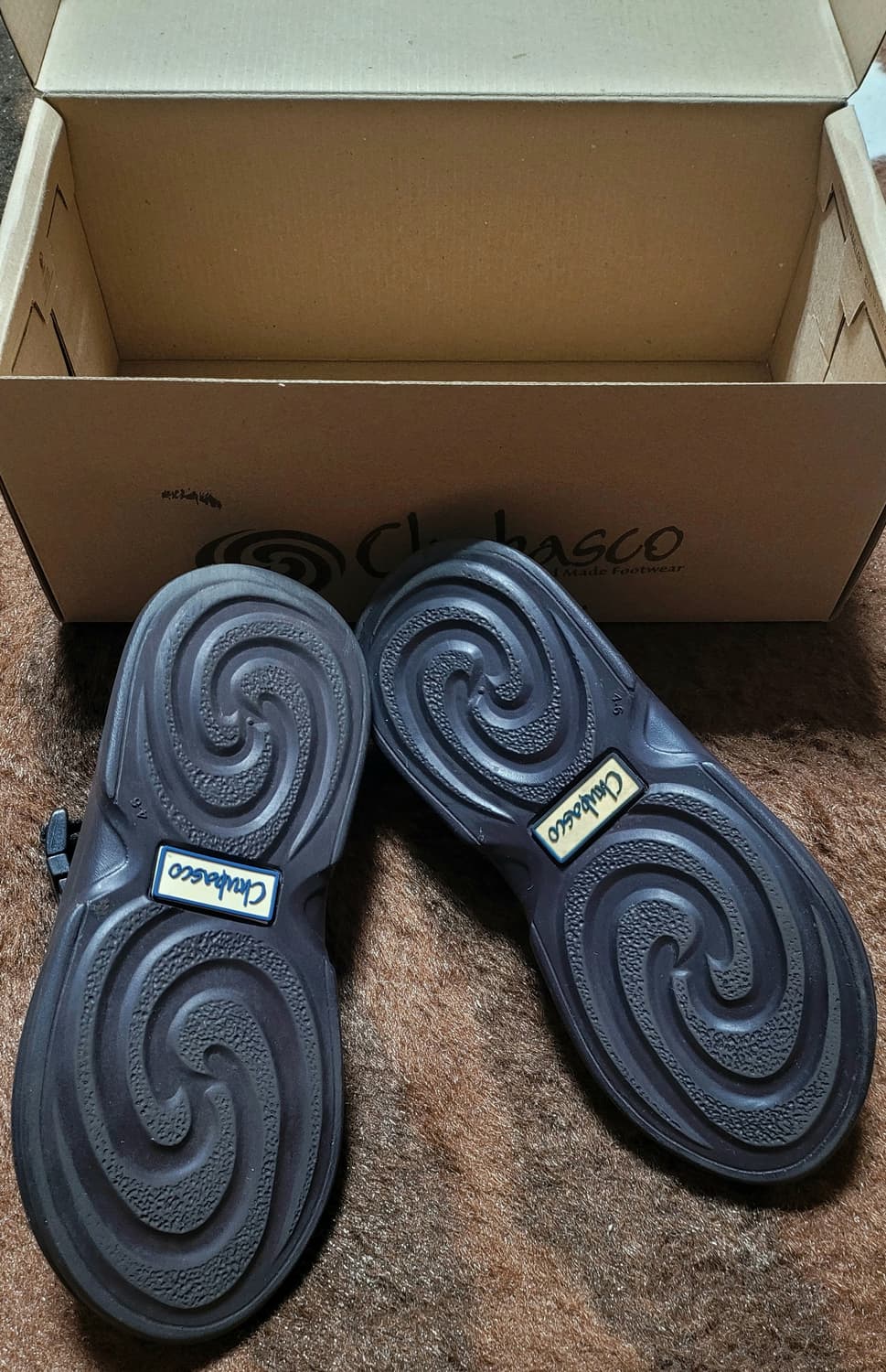 CHUBASCO 여성용 샌들(커피색상.230) 상품이미지6