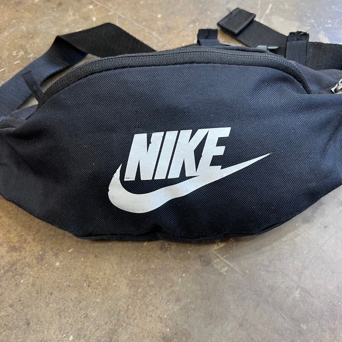 나이키 힙색 슬링백 웨이스트백 가방 남여공용 상품이미지2