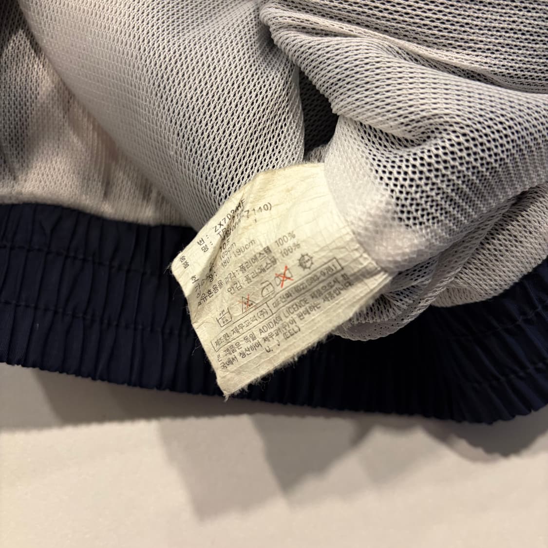 [105] 아디다스 올드스쿨 바람막이 집업 자켓 레드 D544 상품이미지8