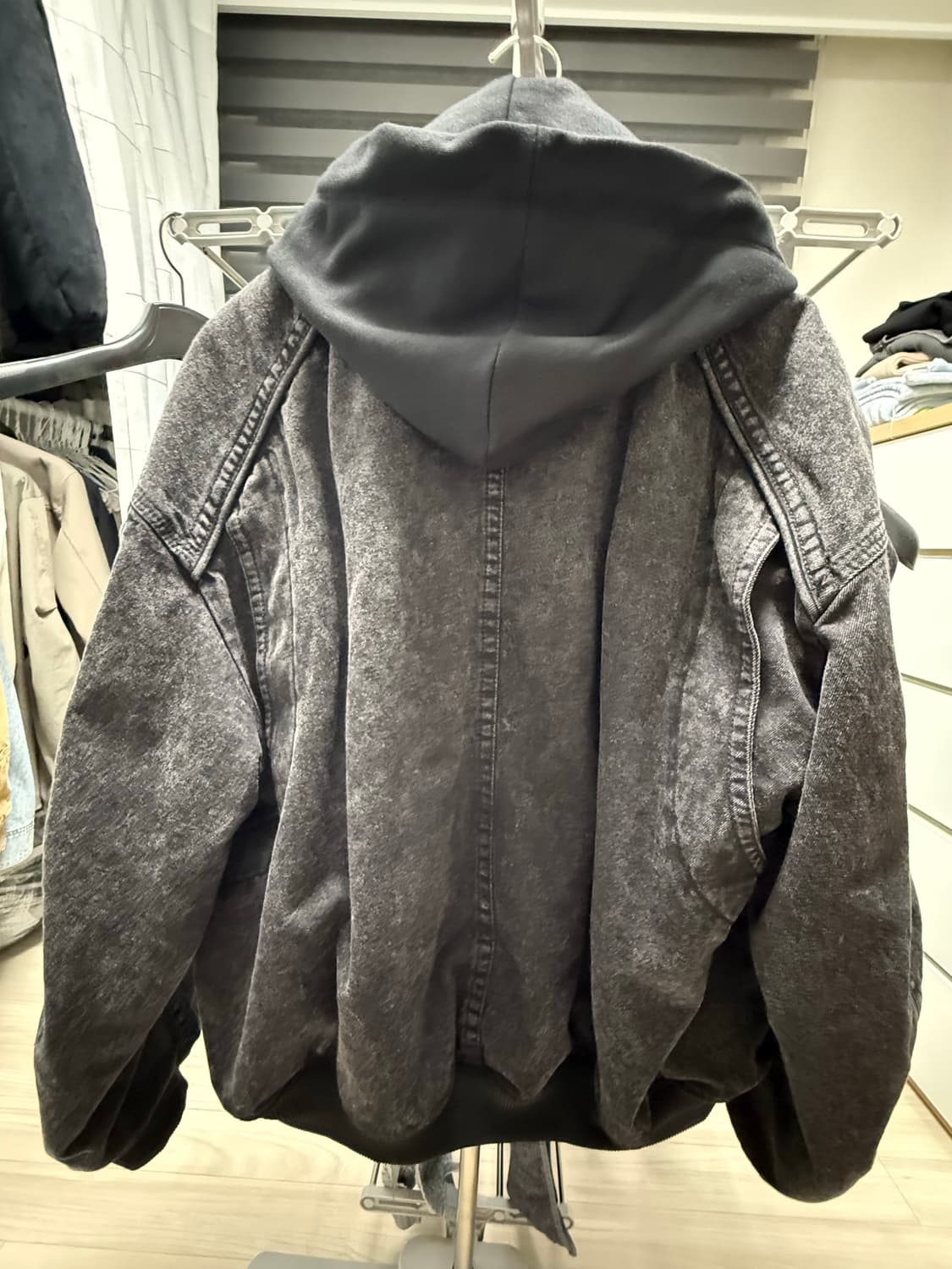 24fw  준지 흑청 데님 후드마원 48 상품이미지2