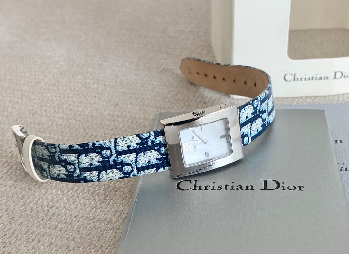 크리스찬 디올 마리스 화이트 자개 다이얼 쿼츠 스몰 사이즈 상품이미지3