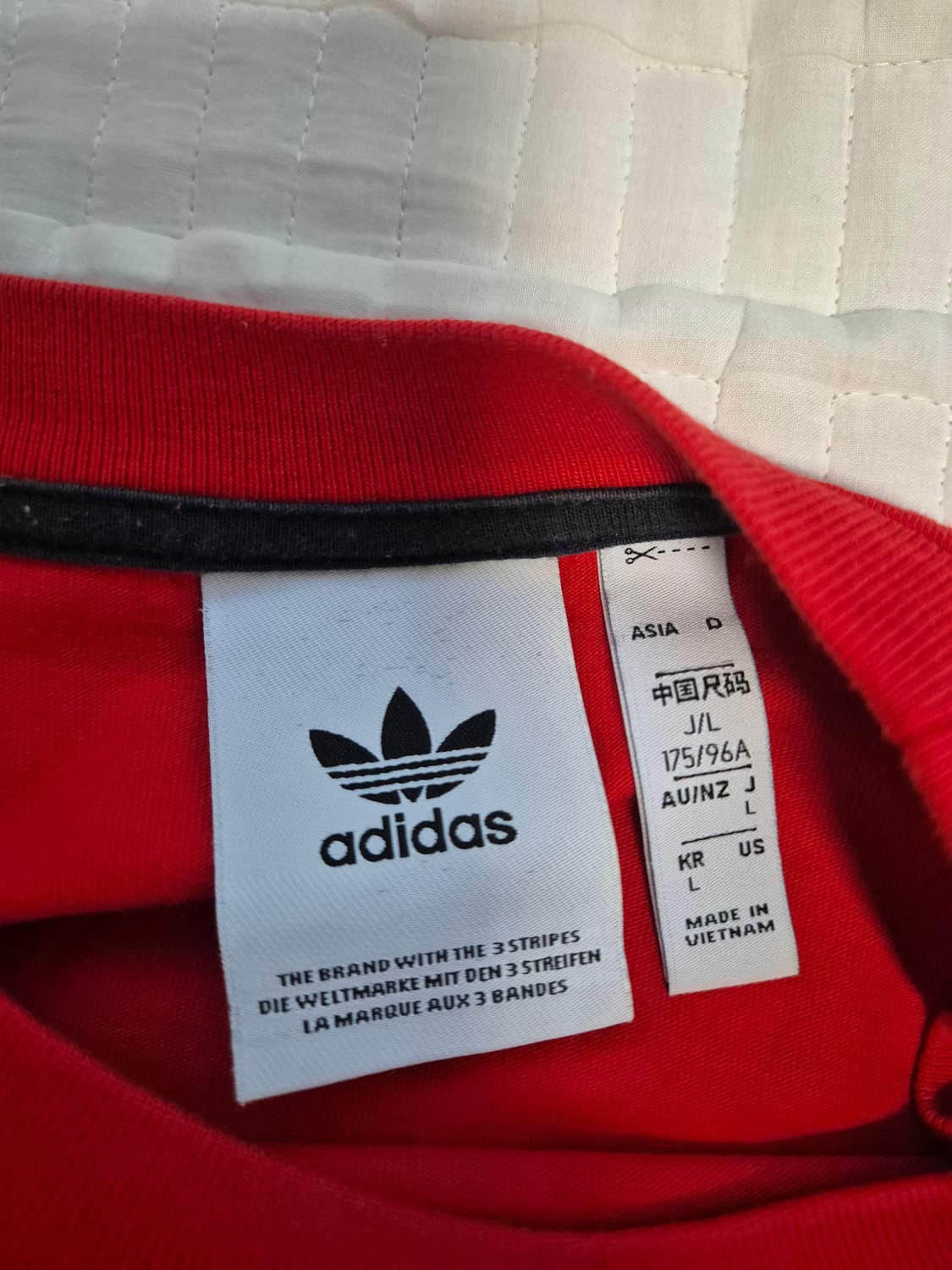 아디다스 오리지널 레드 반팔티 L 상품이미지4