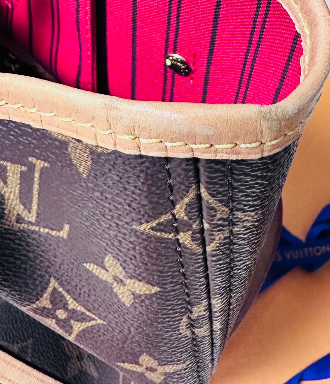 루이비통 네버풀mm 풀구성 정품 내피 레드 상품이미지4