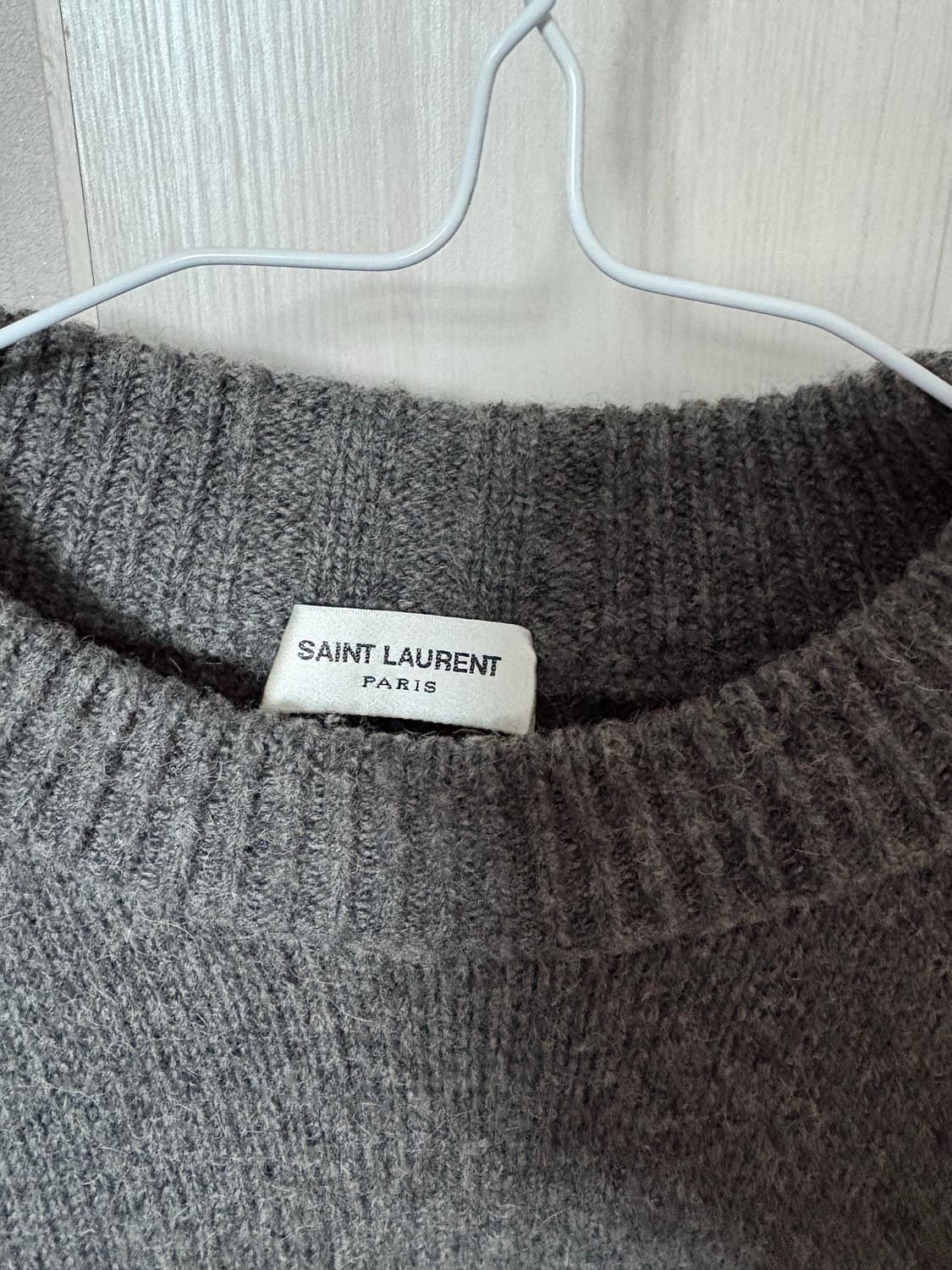 생로랑 카멜헤어 니트 상품이미지3