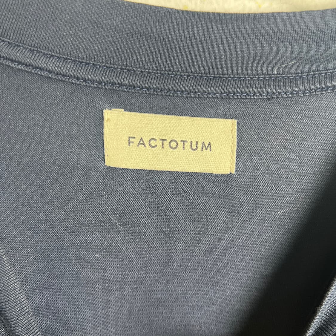 Factotum 팩토텀 배색 패널 크루넥 반팔 티셔츠 48 상품이미지4