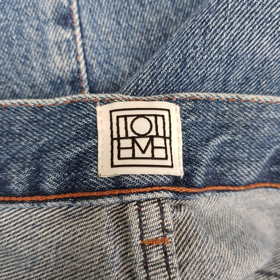 토템 TOTEME 트위스트  데님 팬츠 27사이즈 상품이미지6