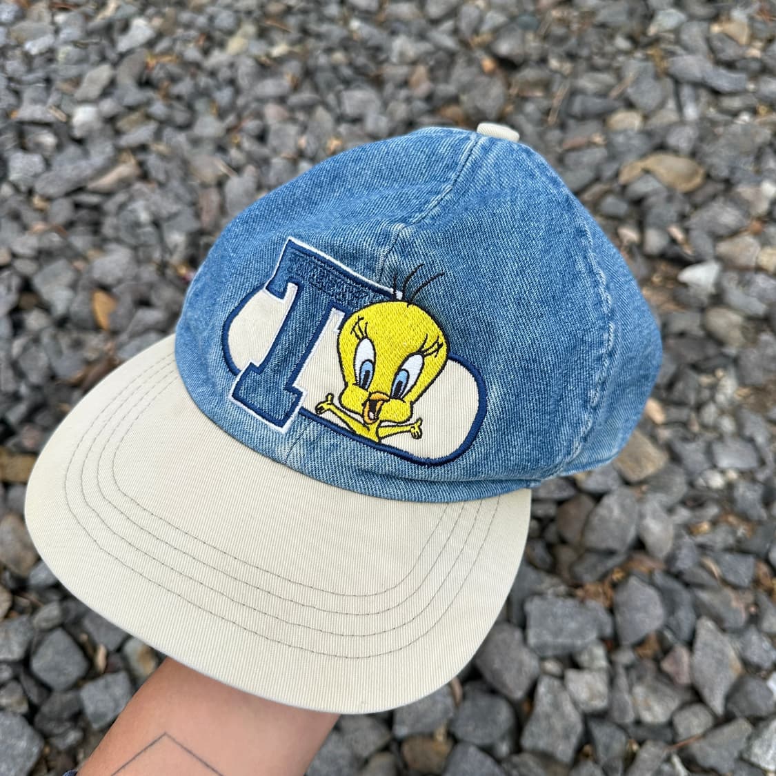99 looney tunes tweety cap 상품이미지2