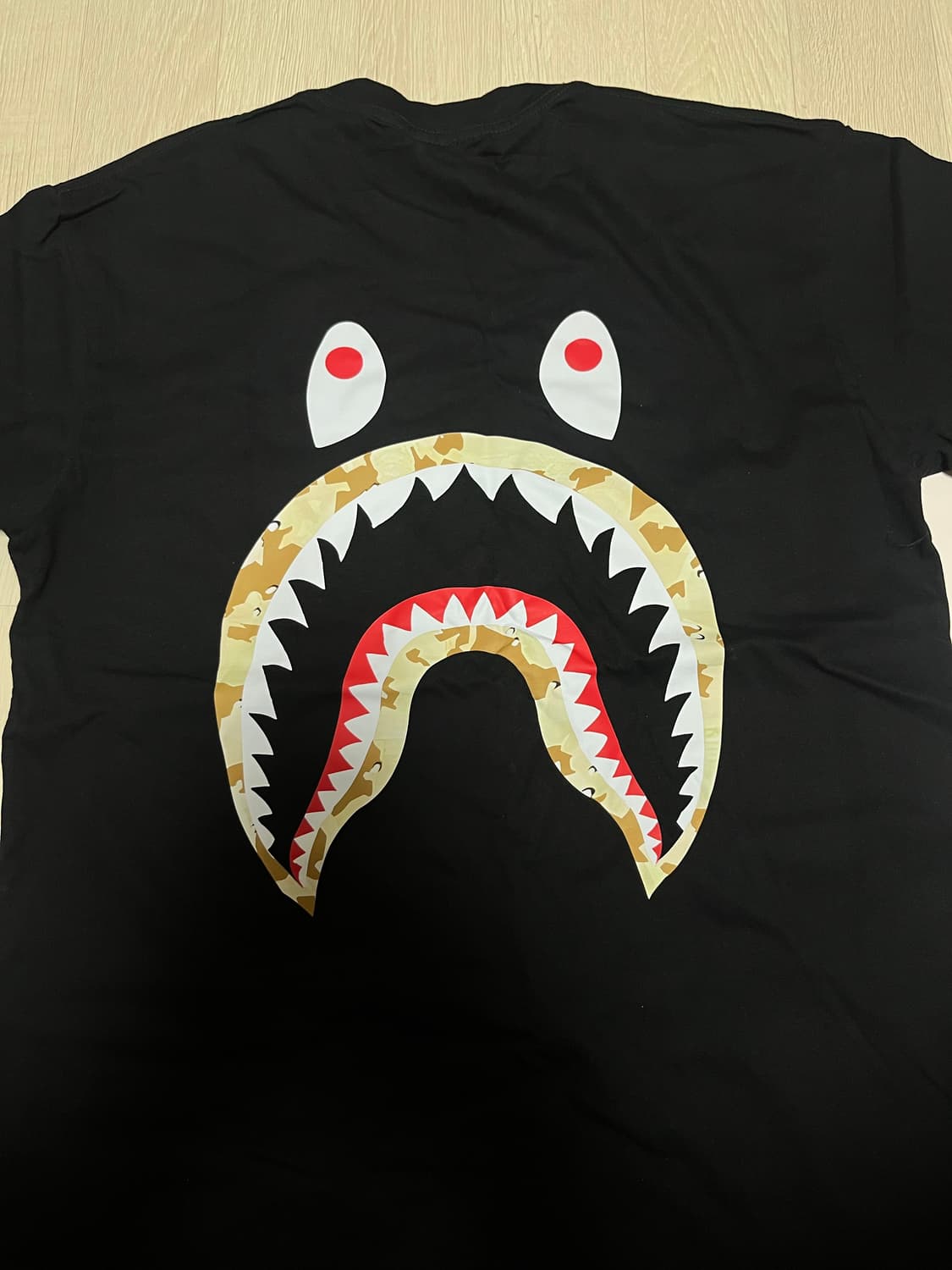 베이프X스투시 콜라보 반팔티 팝니다 상품이미지2