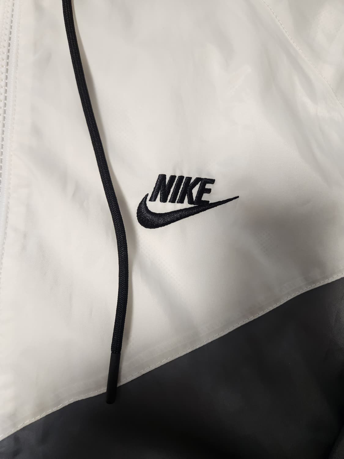 새상품급)나이키 바람막이 우븐 윈드러너 후디 재킷 DA0002-084 사 상품이미지3