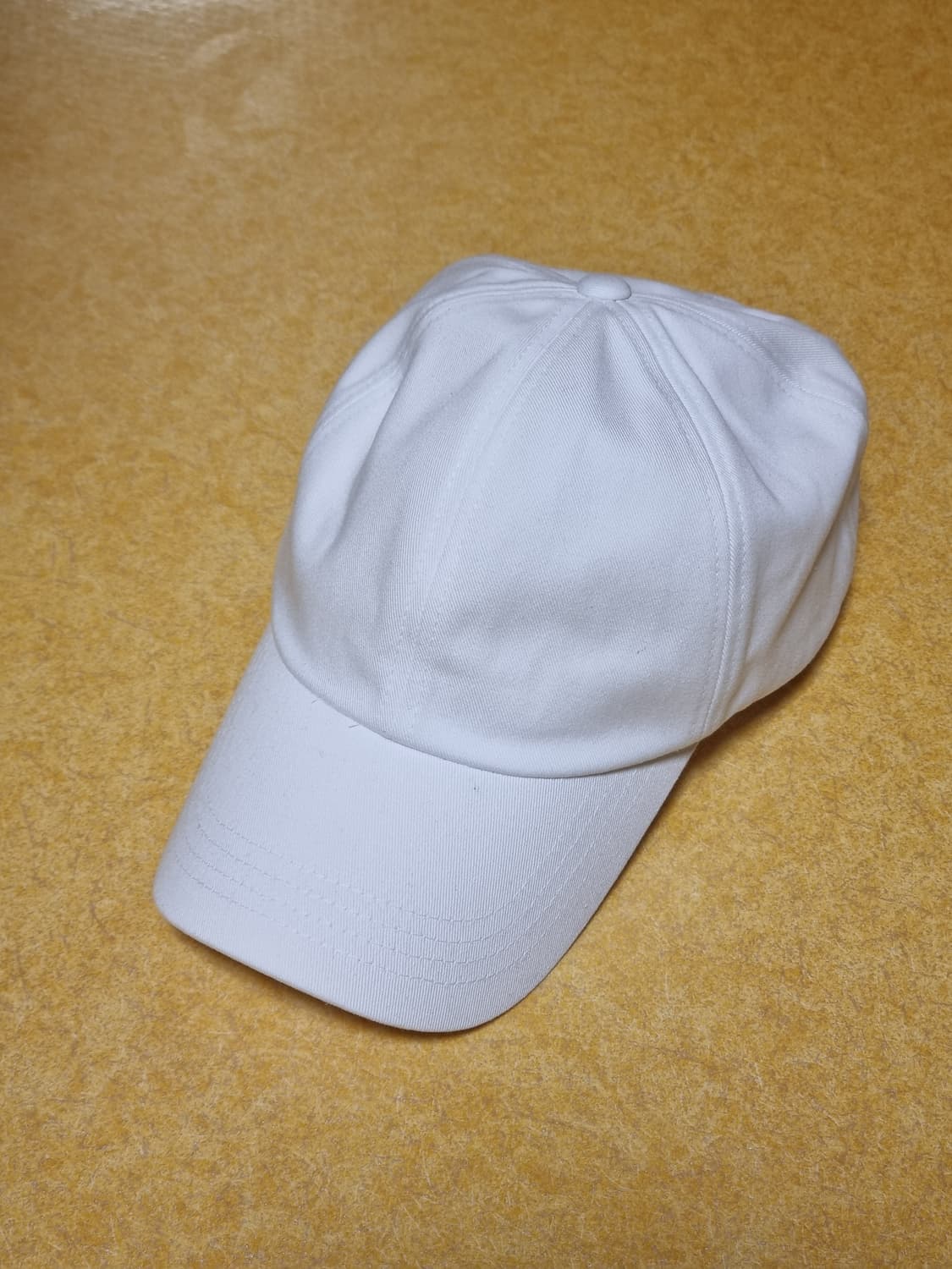 [새상품 os] 무신사 화이트 볼캡 상품이미지1