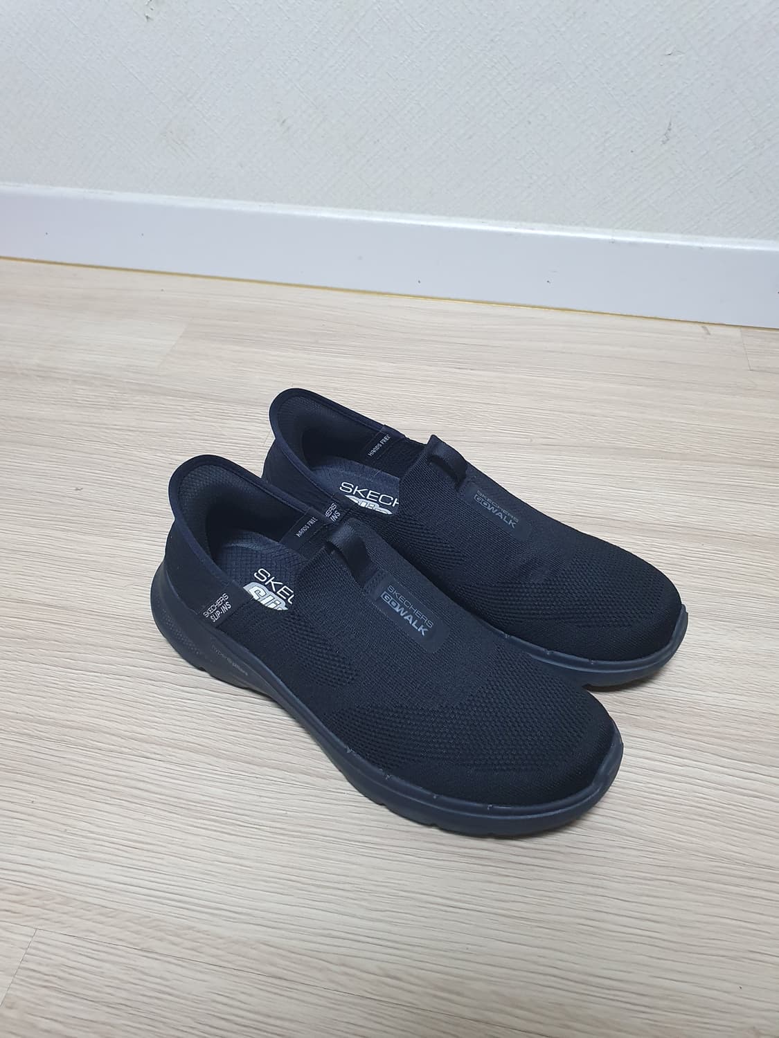 스케쳐스 고워크 슬립온 블랙 남성용 265 상품이미지2