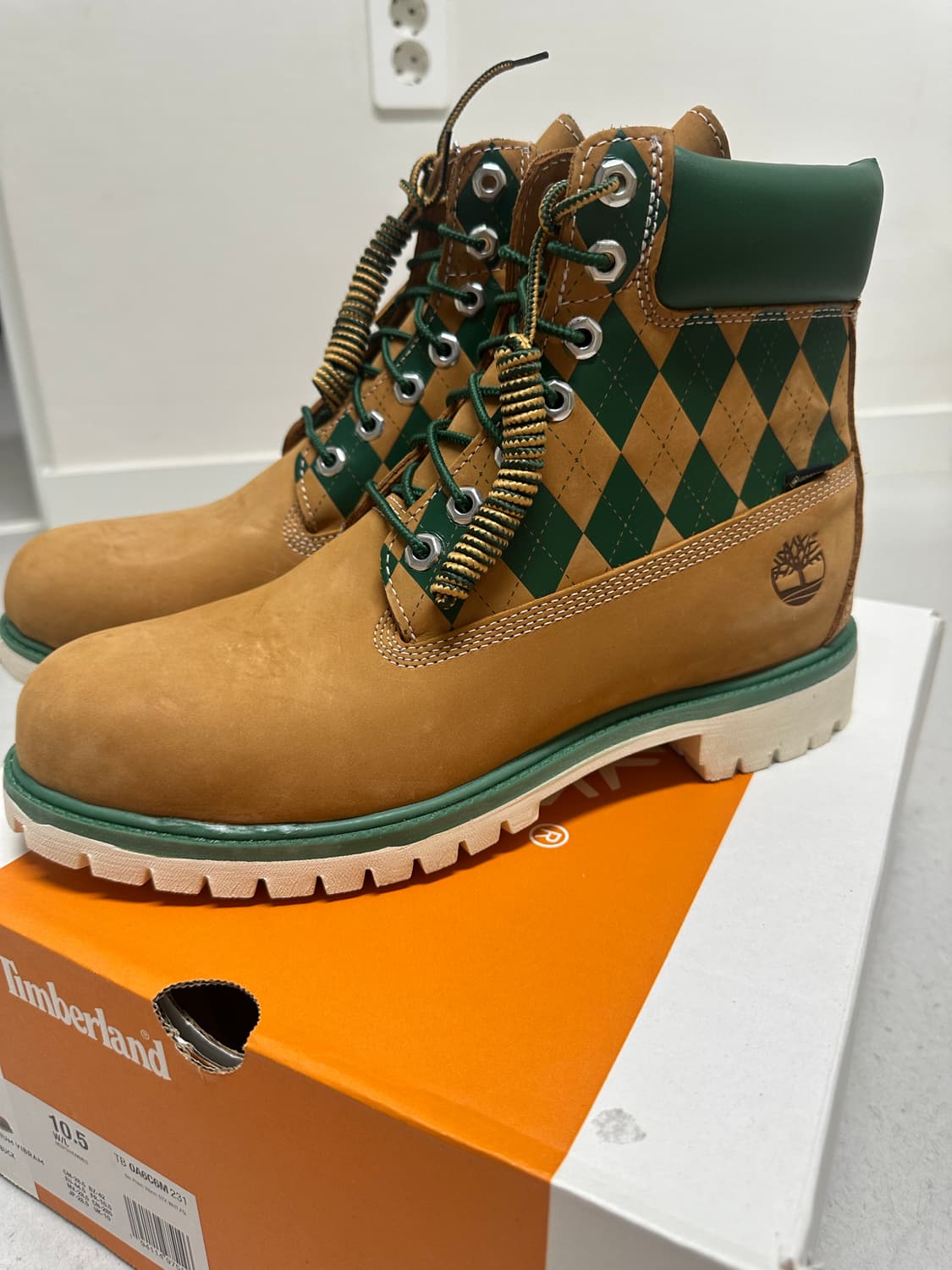 Kasina x Timberland 6 In Premium Vibram 상품이미지7