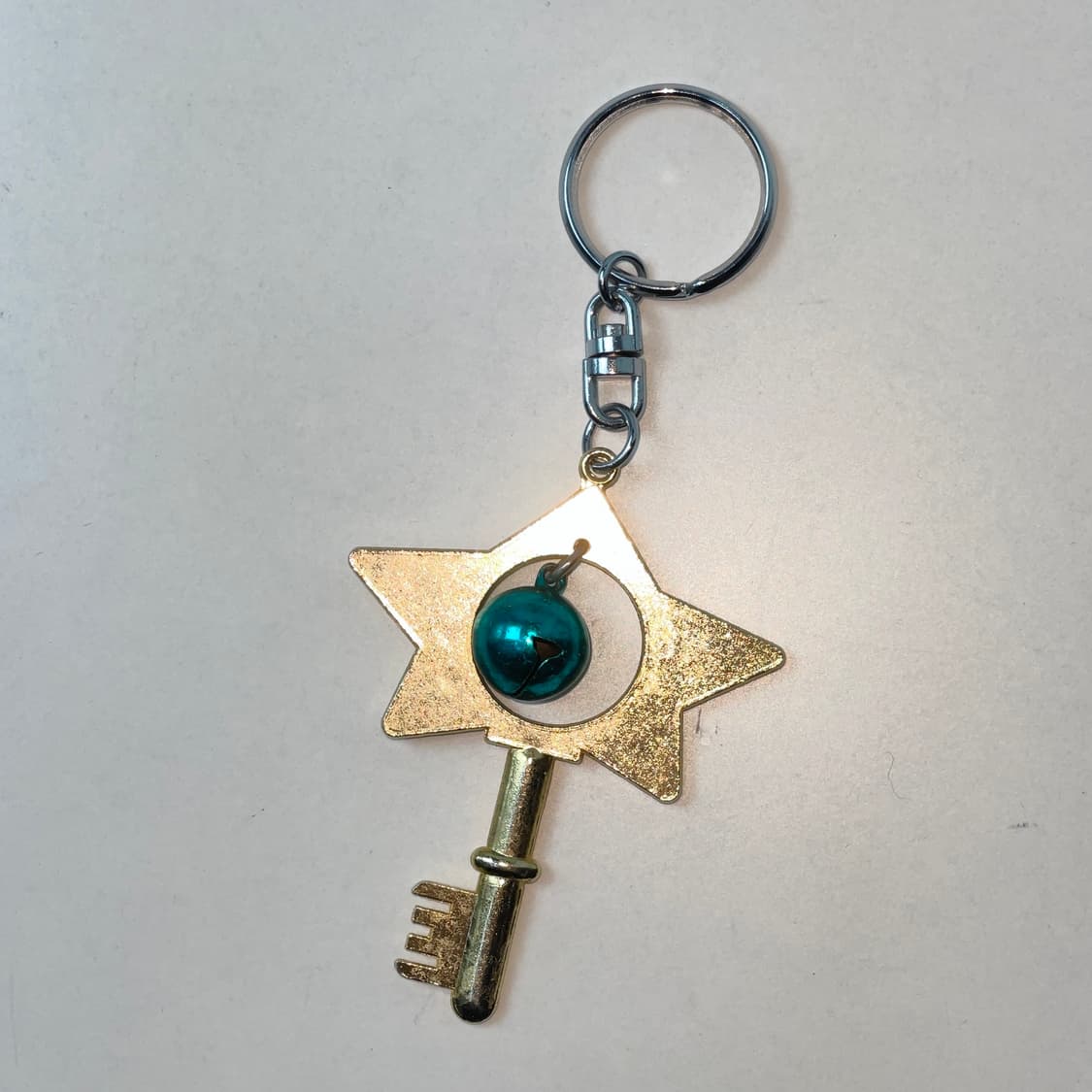 [중고] 열쇠모양 별 열쇠고리 키링 상품이미지3