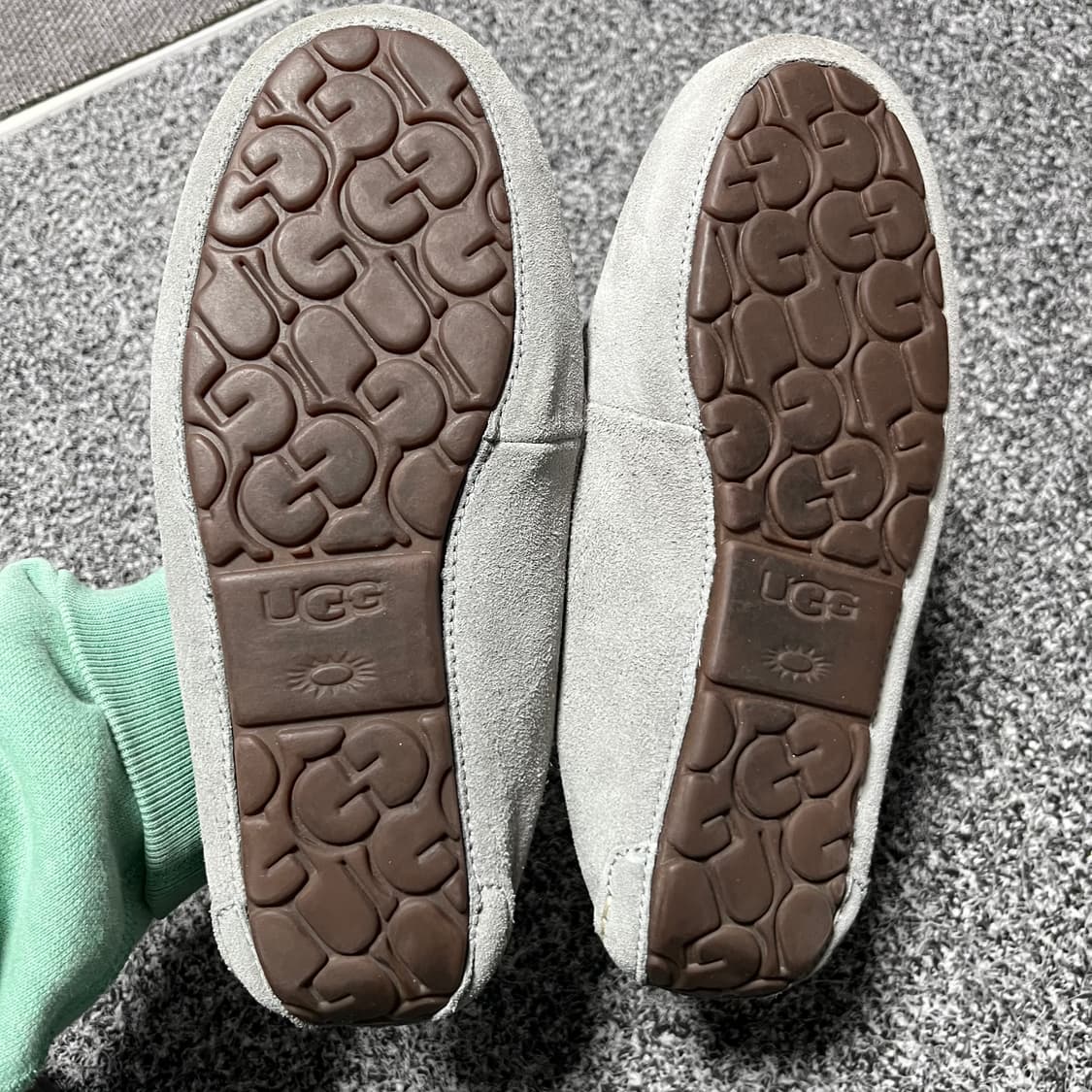 UGG 어그 모카신 회색 uk6 상품이미지5