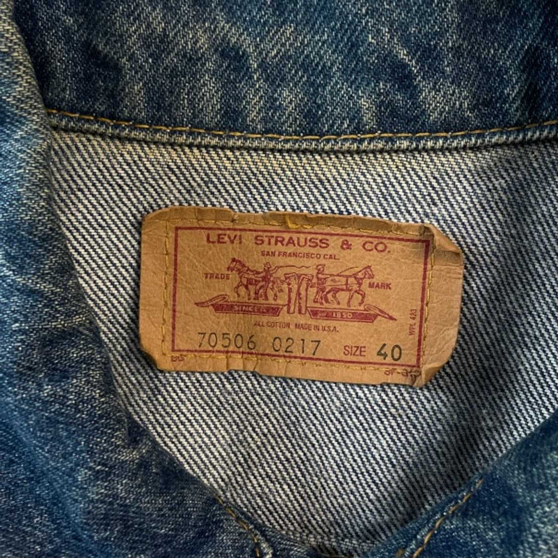 40사이즈 90s 리바이스 USA 70506 데님 자켓 상품이미지3