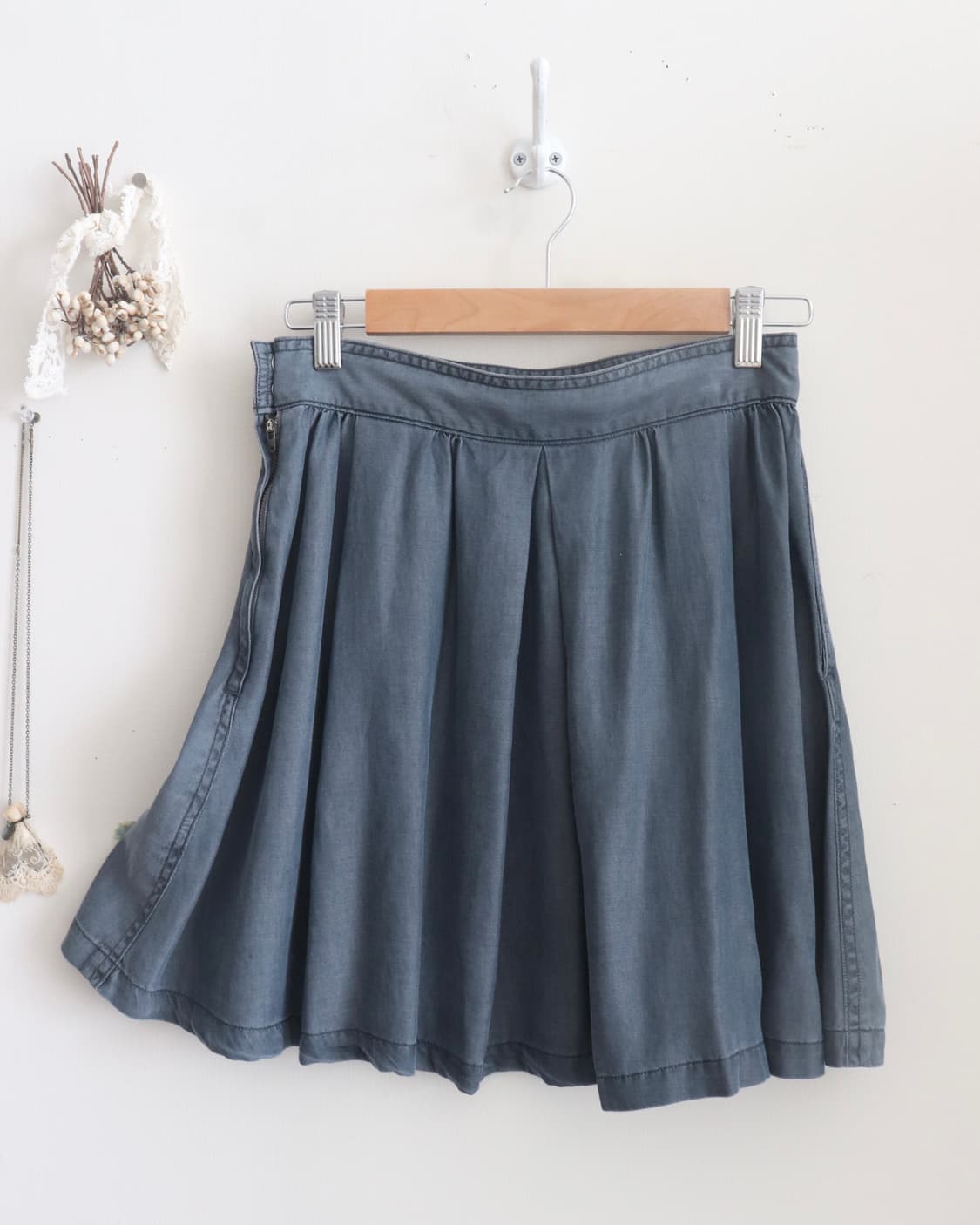 [Hysteric Glamour] Blue Fuckbear Skirt 상품이미지10