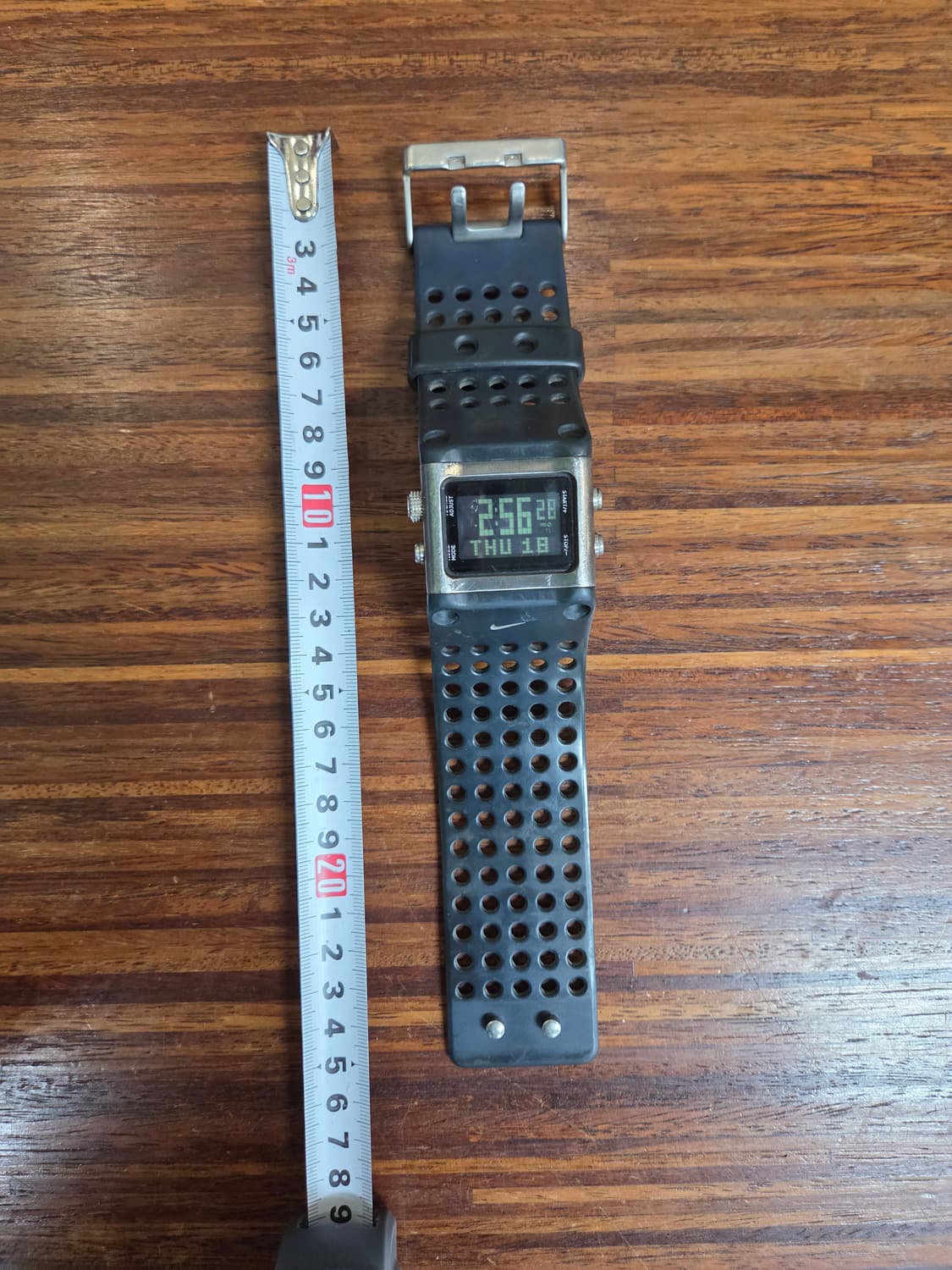 나이키 올드스쿨 빈티지 매틀 슬렛지 디지털 시계 상품이미지7