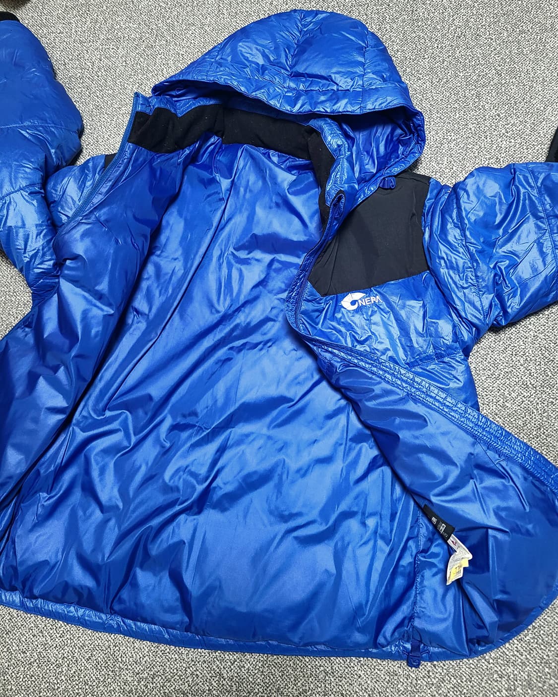 네파 파란색  750 구스다운 패딩 100 상품이미지2