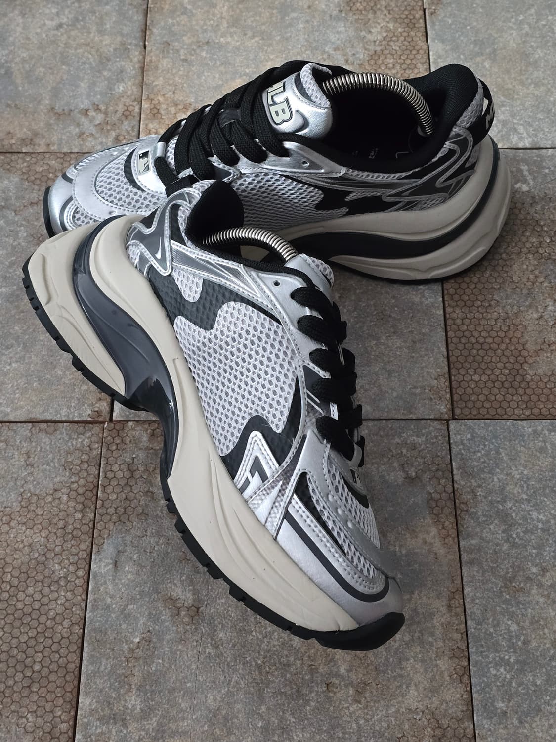 (240)mlb 커브 러너 뉴욕양키스 실버  상품이미지4