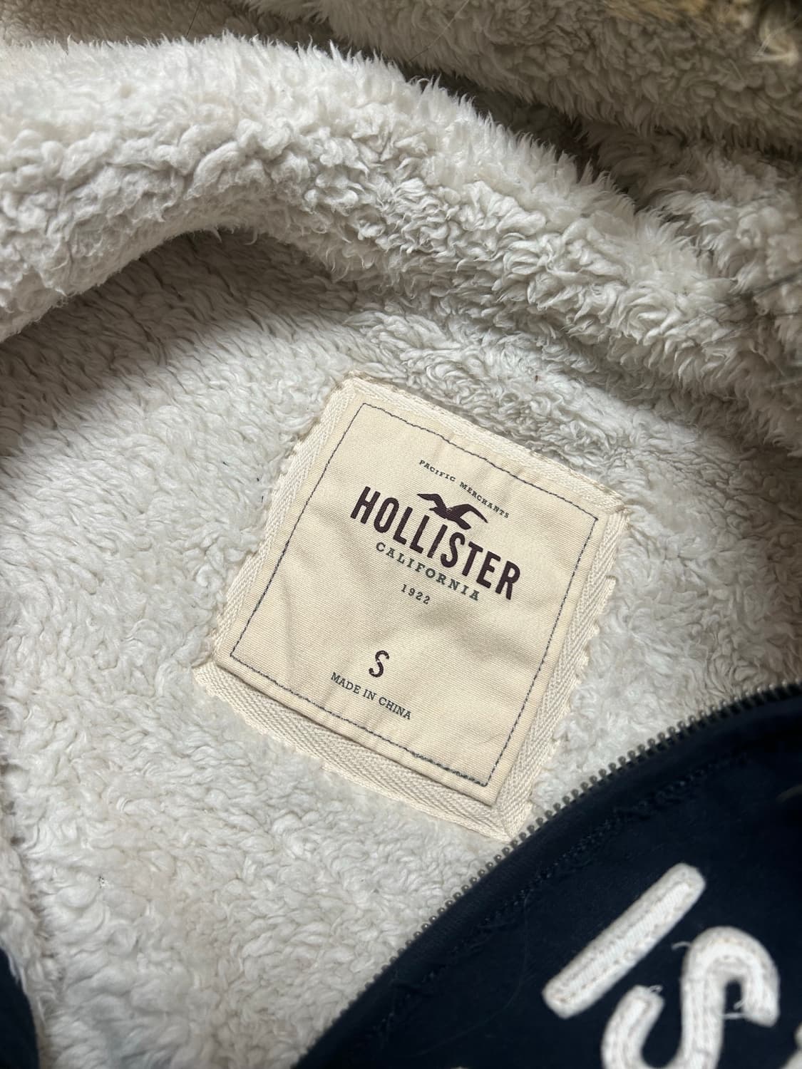 홀리스터 울프죠 후드집업 상품이미지2