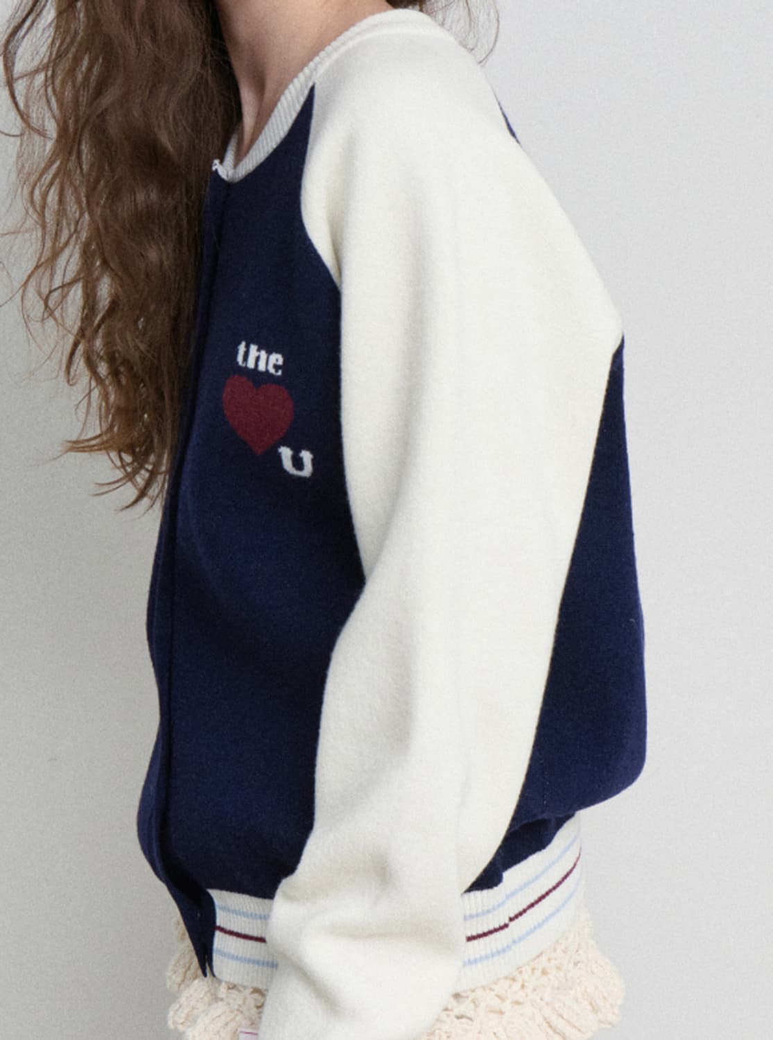 더오유 바시티 버튼 니트 가디건 상품이미지3