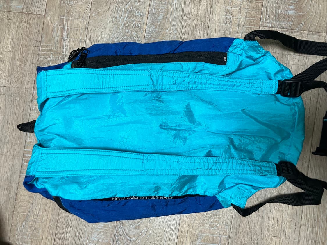 티켓투더문 백팩 xs 6L 상품이미지2