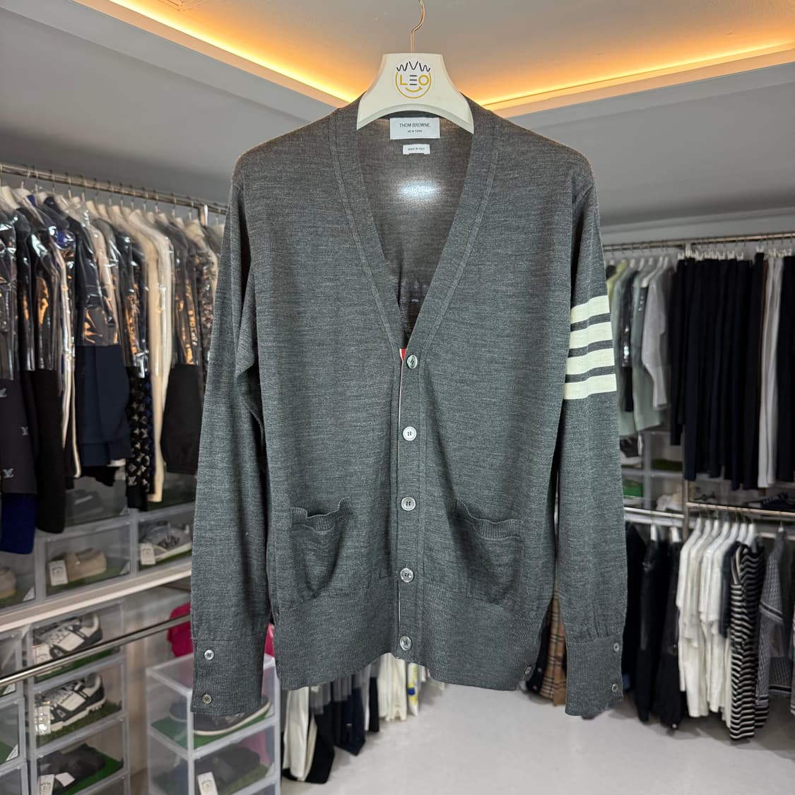 [리오브] 톰브라운 사선 완장 메리노 울 가디건 상품이미지1