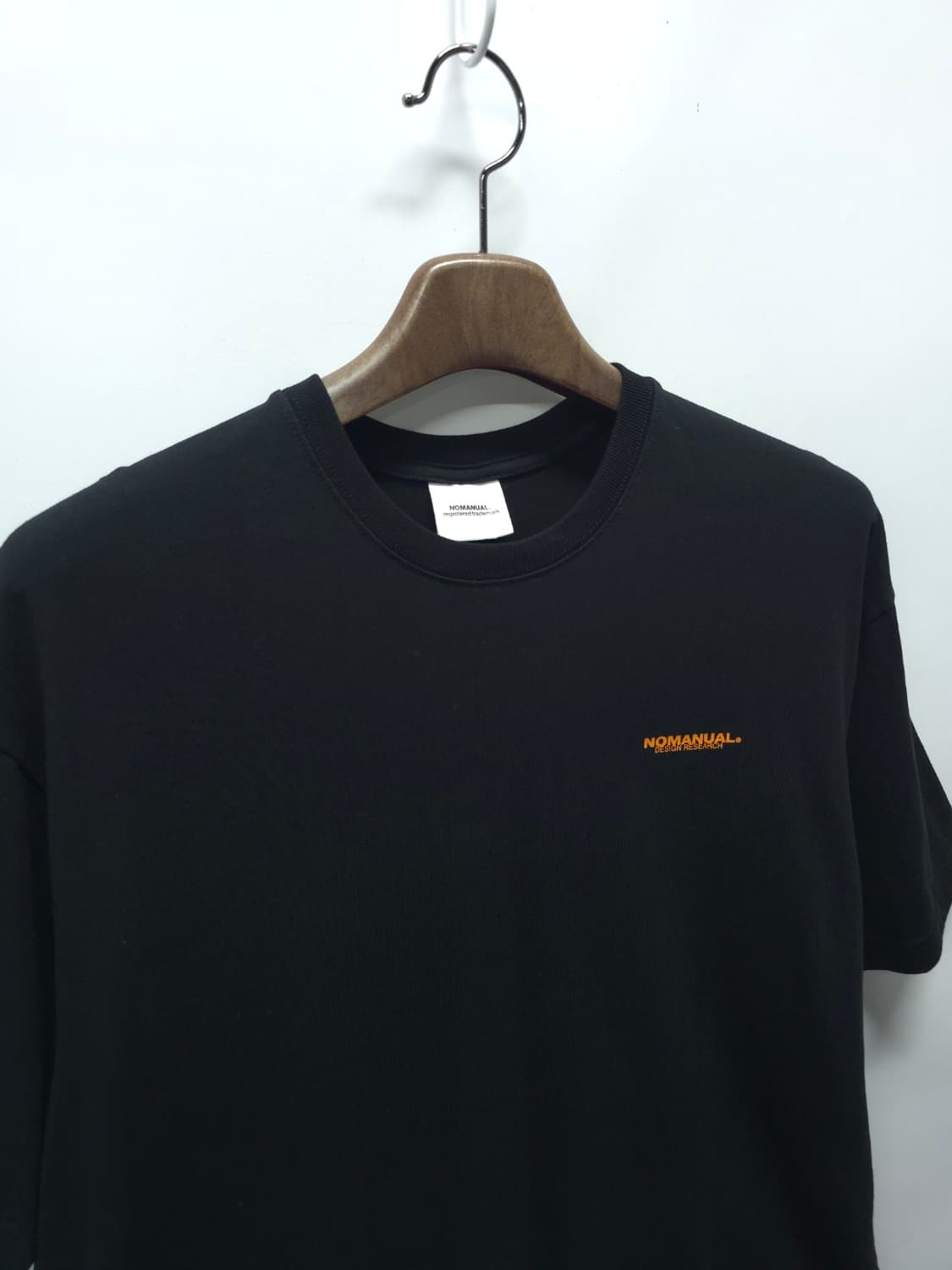 노매뉴얼 NOMAD 그래픽 자수 로고 반팔 티셔츠 블랙 (L) 상품이미지6
